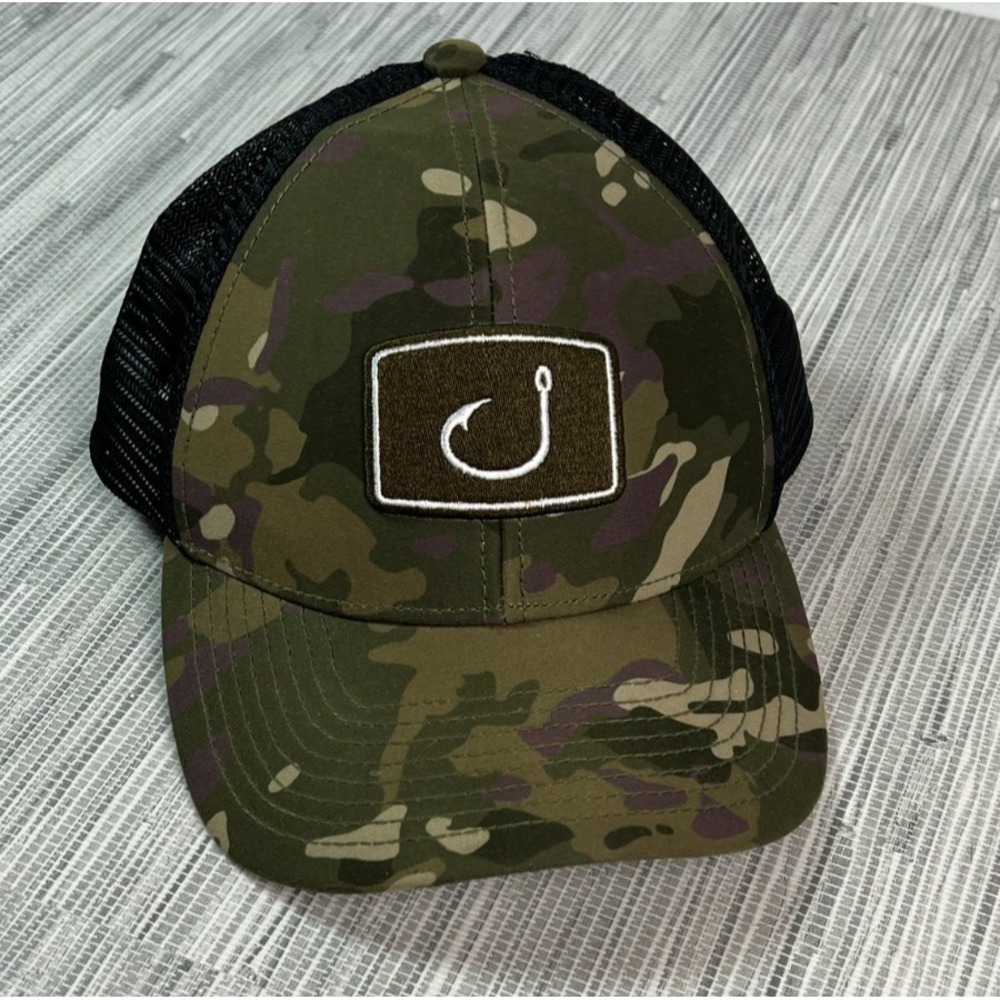 AVID Gear Camo Fishing Hook Trucker Hat Mesh Back Snapback Cap One Size